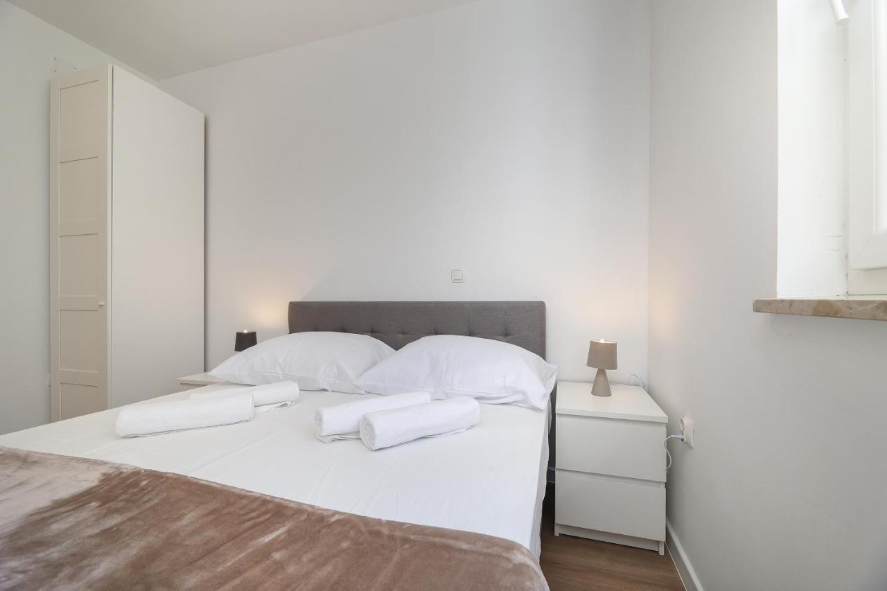 Appartement Sea View By Moro à Malinska Extérieur photo