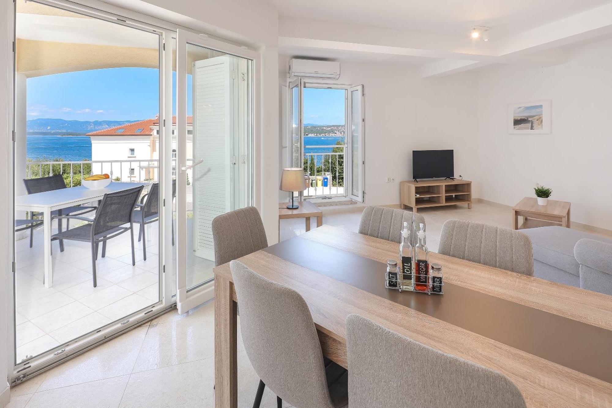 Appartement Sea View By Moro à Malinska Extérieur photo