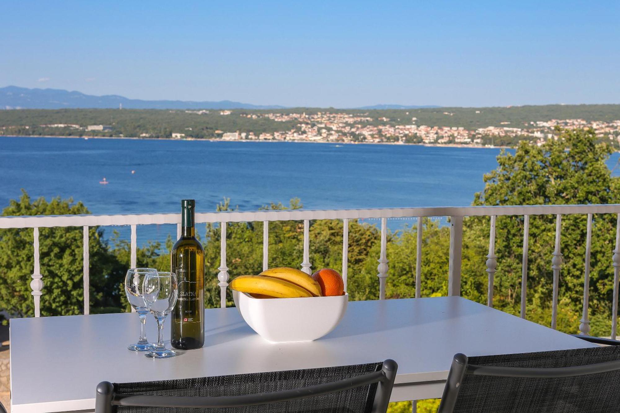 Appartement Sea View By Moro à Malinska Extérieur photo