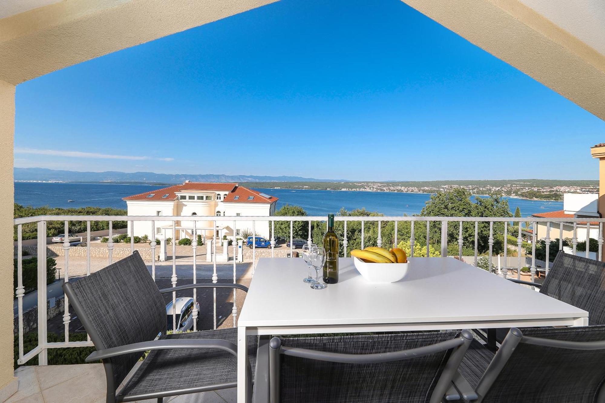 Appartement Sea View By Moro à Malinska Extérieur photo